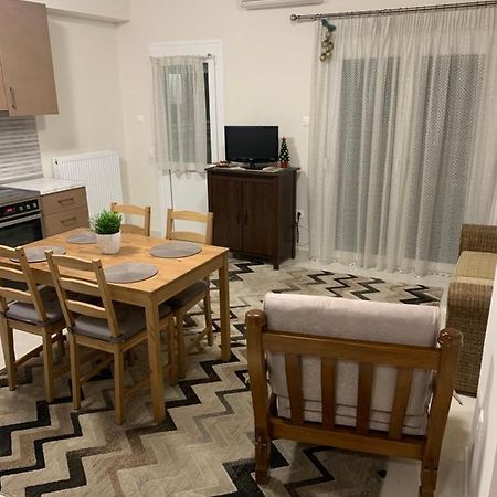 Renovated Apartment In The Center Of Larisa Eksteriør bilde